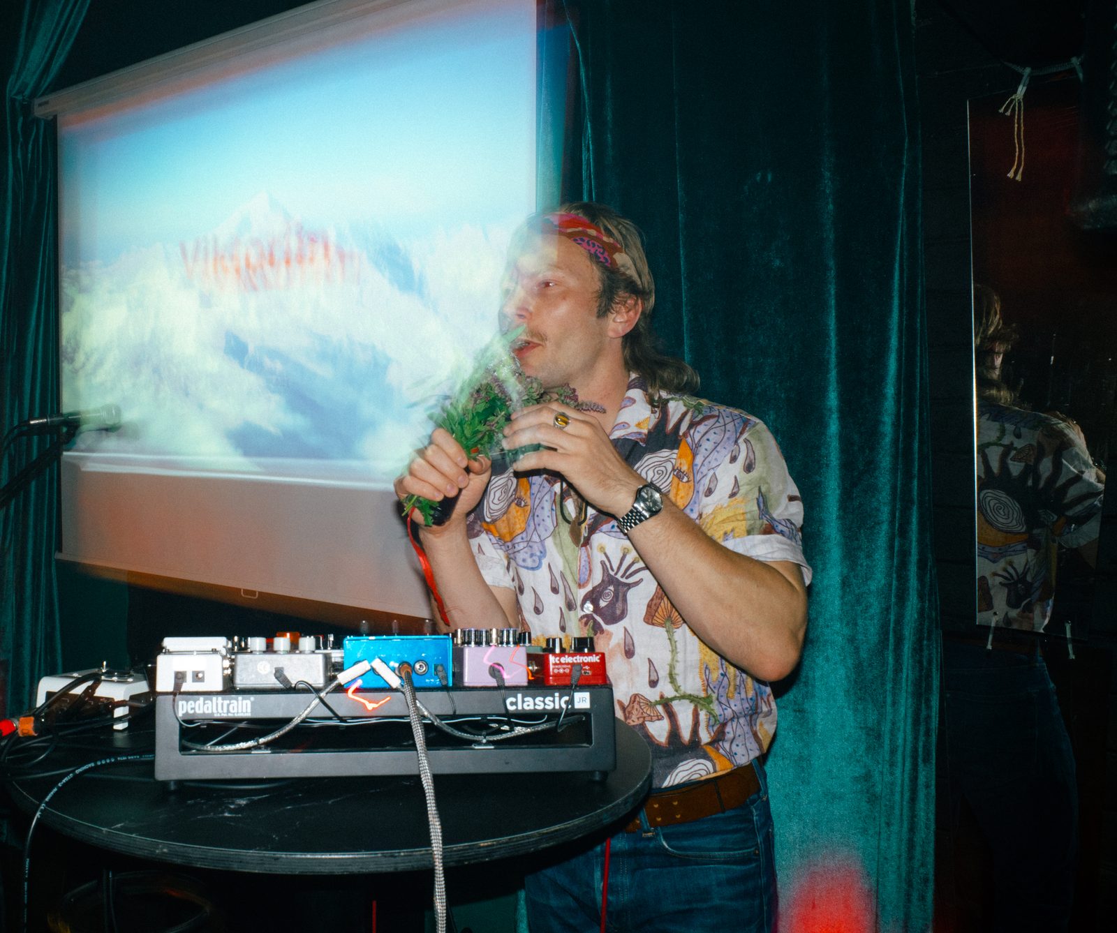 Madis Ligema performing